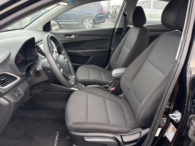 Used 2021 Hyundai Accent SEL image 9