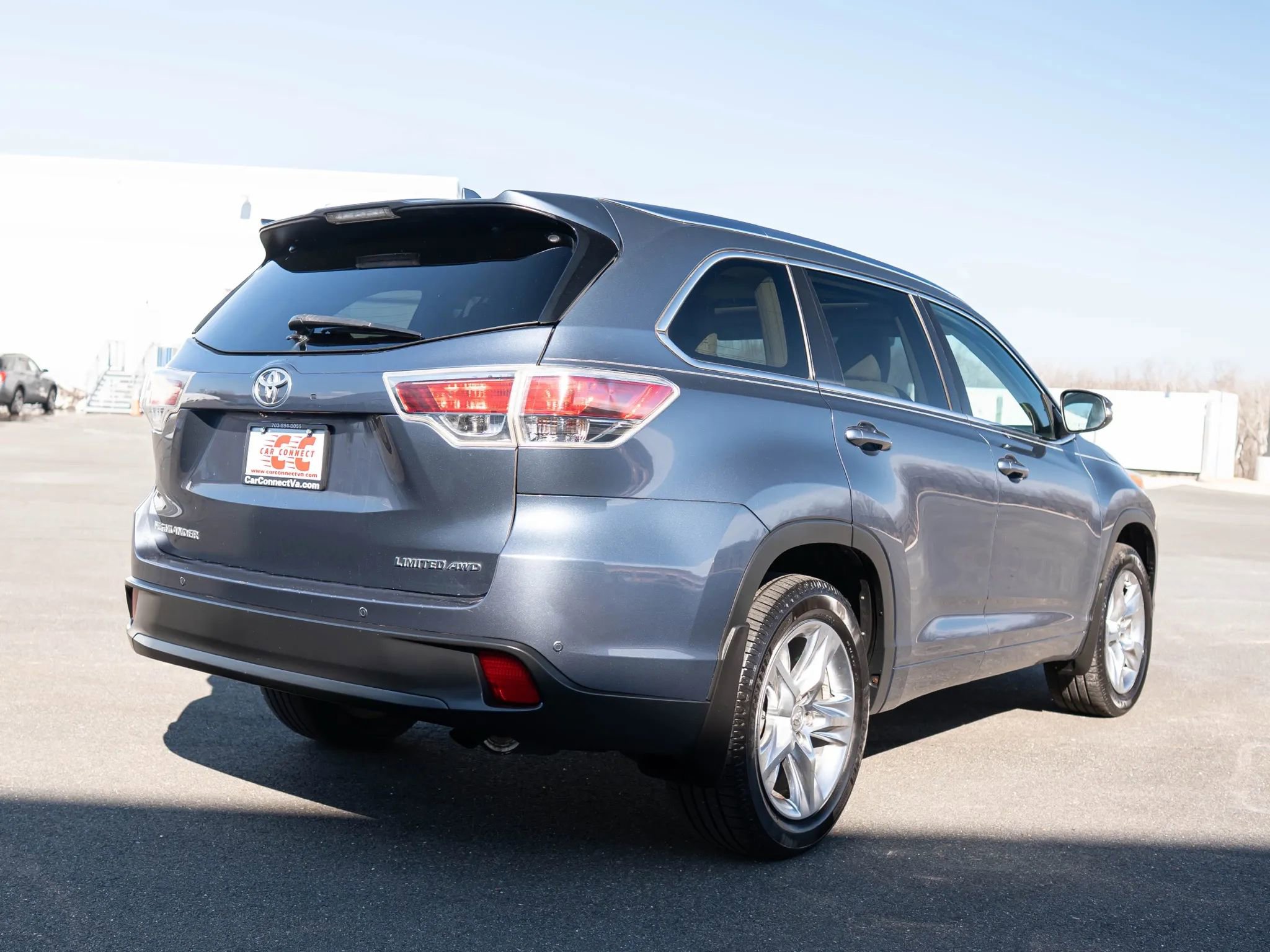 Used 2015 Toyota Highlander Limited image 6