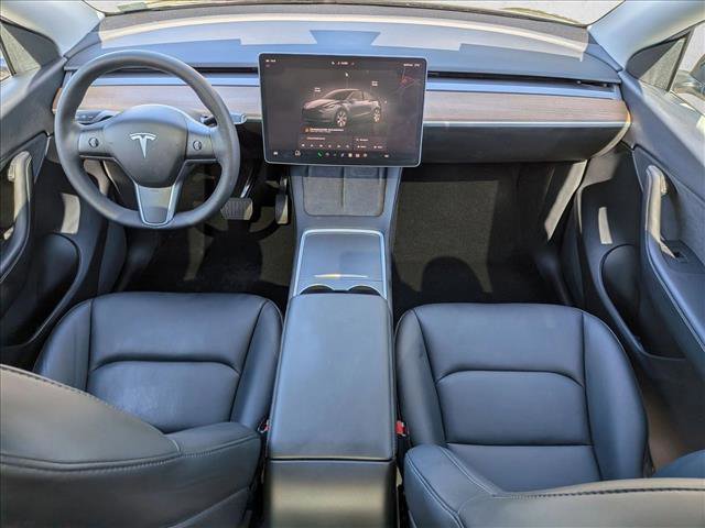 Used 2022 Tesla Model Y Long Range AWD/4WD image 18