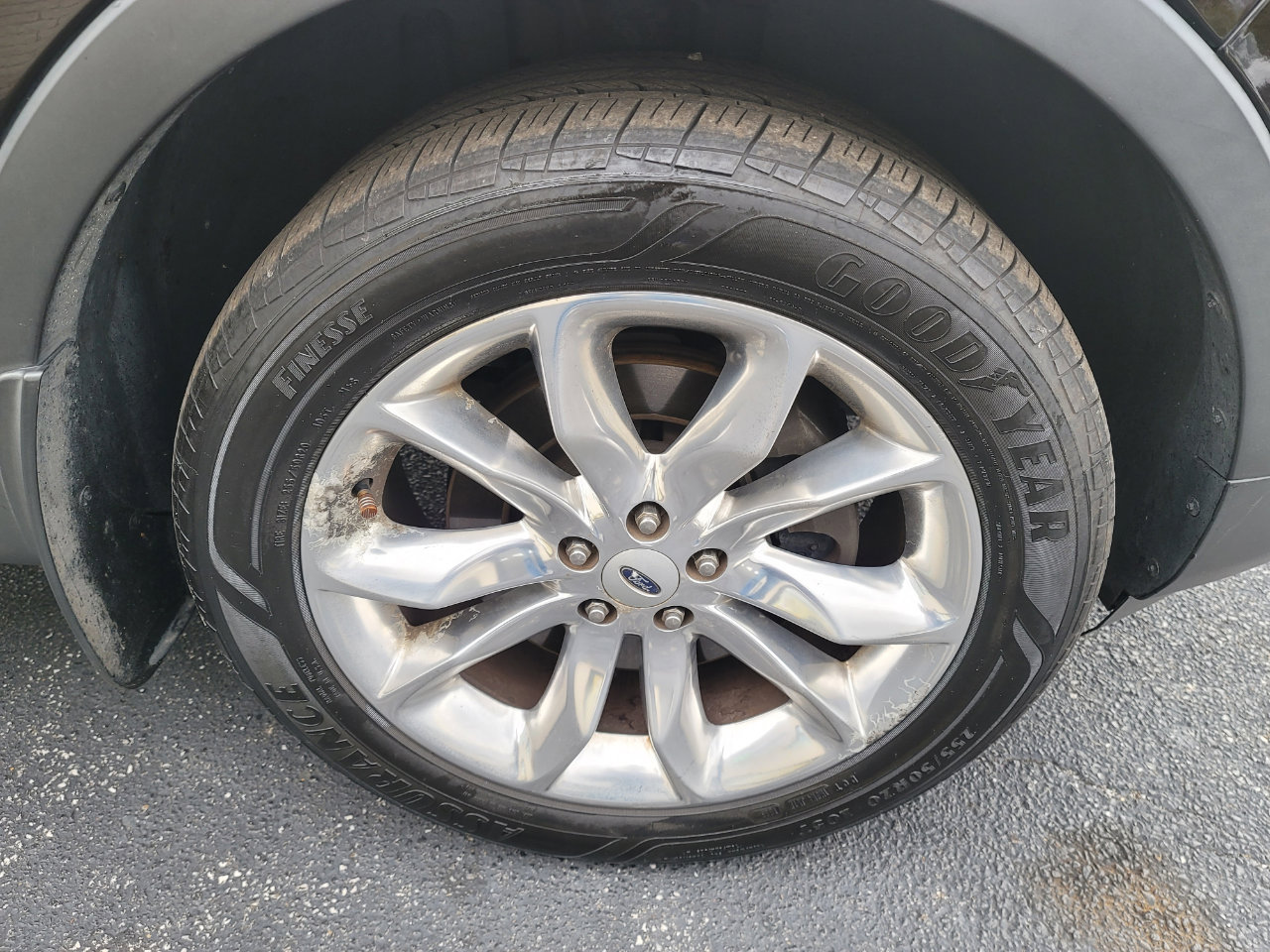 Used 2013 Ford Explorer XLT image 38