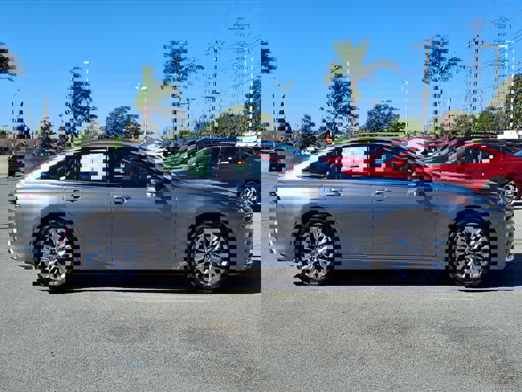 Certified 2022 Toyota Mirai XLE image 3