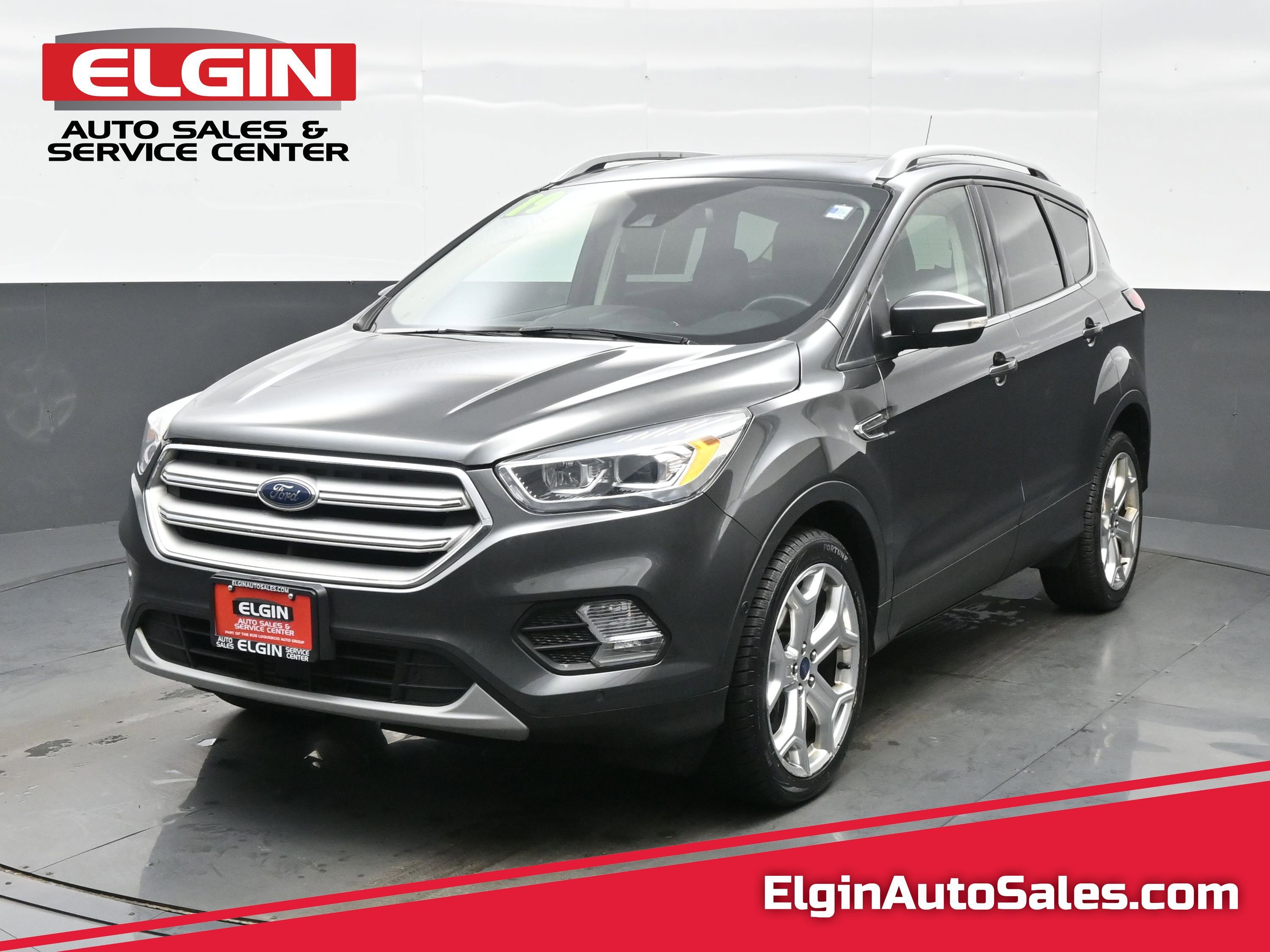 Used 2019 Ford Escape Titanium image 1