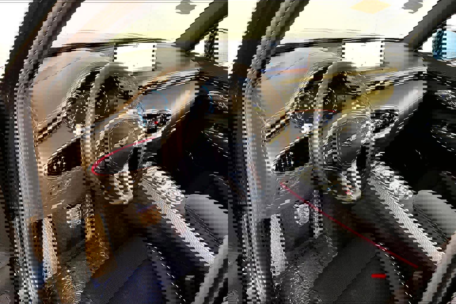 Used 2023 Genesis GV70 2.5T w/ Sport Prestige Package image 18