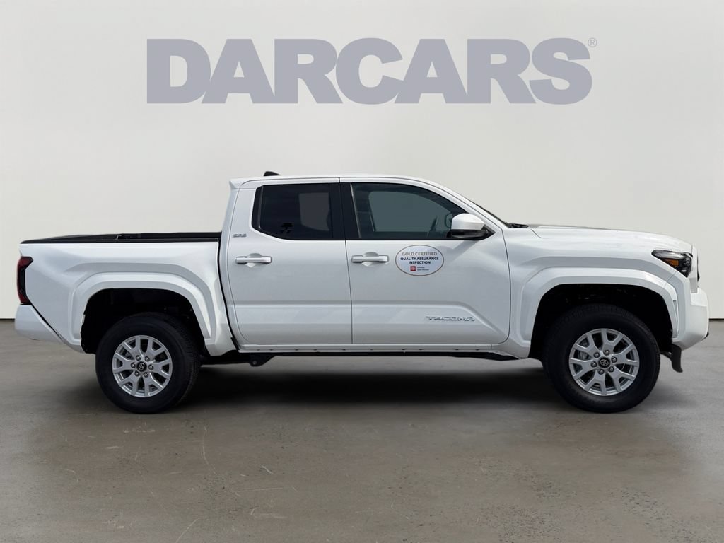 Certified 2026 Toyota Tacoma SR5 AWD/4WD image 8
