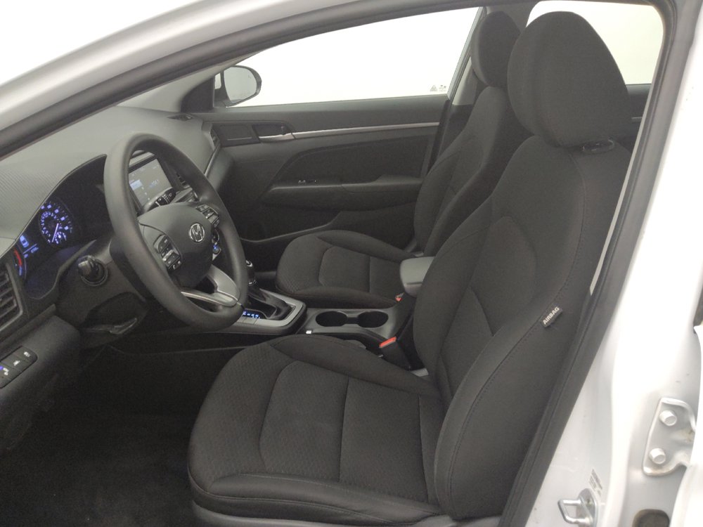 Used 2019 Hyundai Elantra SEL w/ Cargo Package FWD image 17