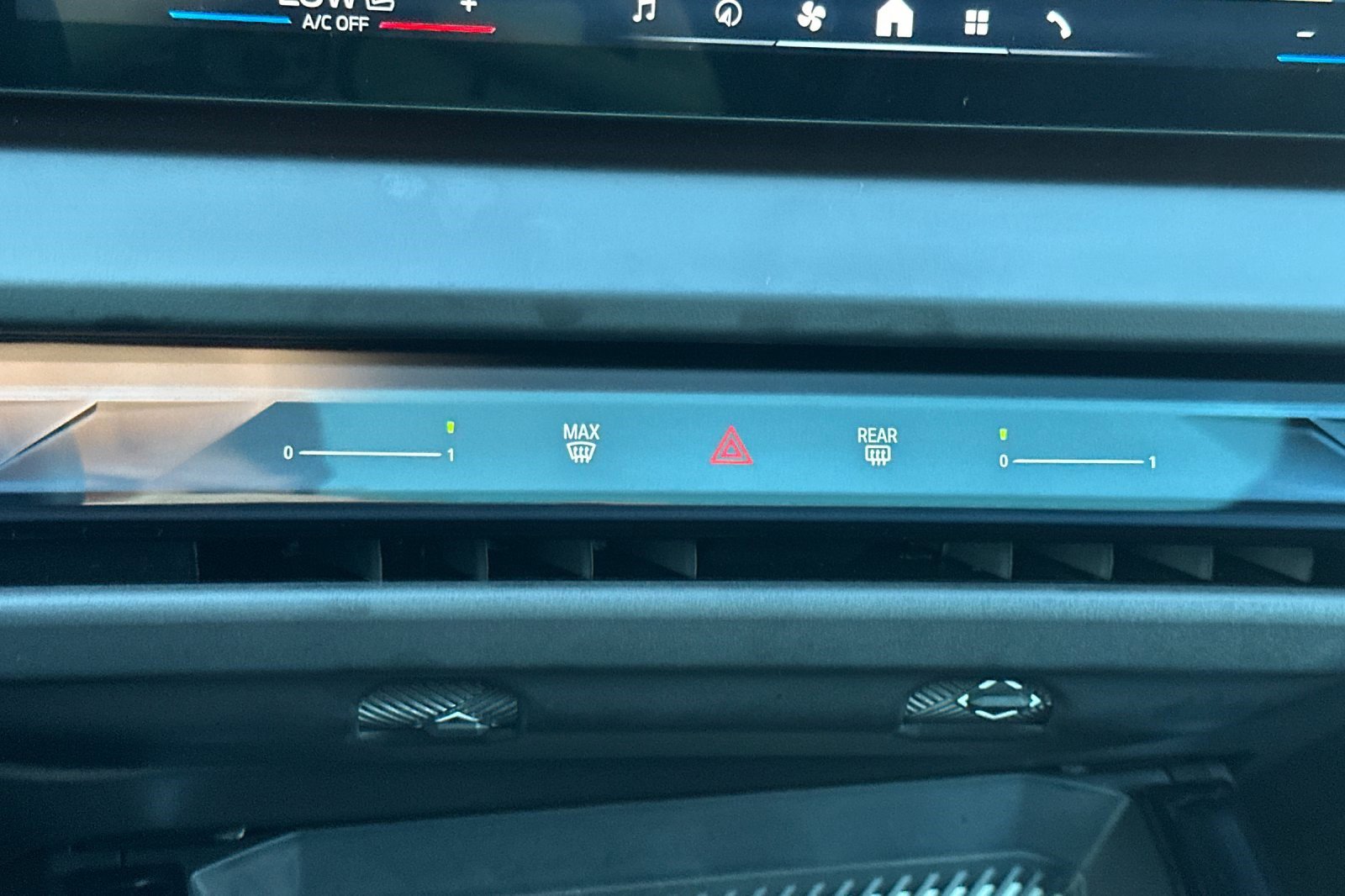 Used 2025 BMW X3 xDrive30i w/ Premium Package image 27