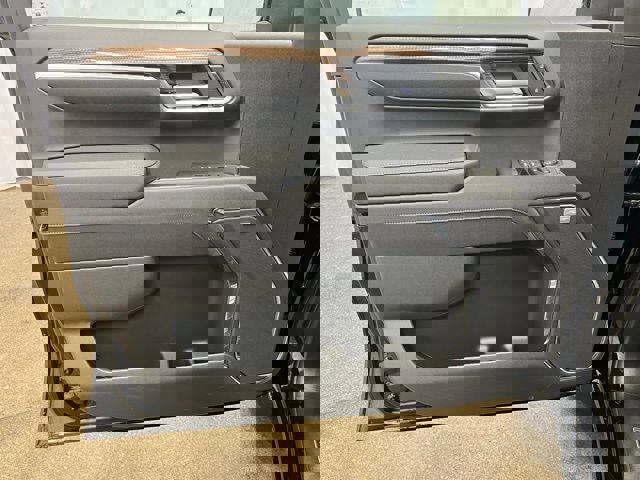 New 2026 Chevrolet Silverado 1500 LT Trail Boss w/ Convenience Package II image 13