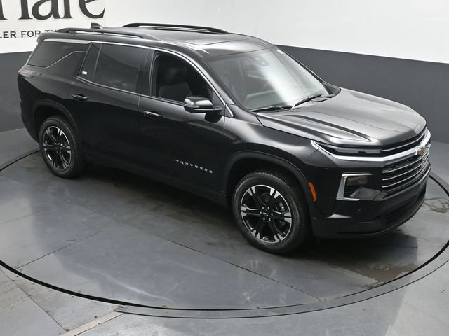 New 2027 Chevrolet Traverse LT w/ Sun and Wheel Package FWD image 27
