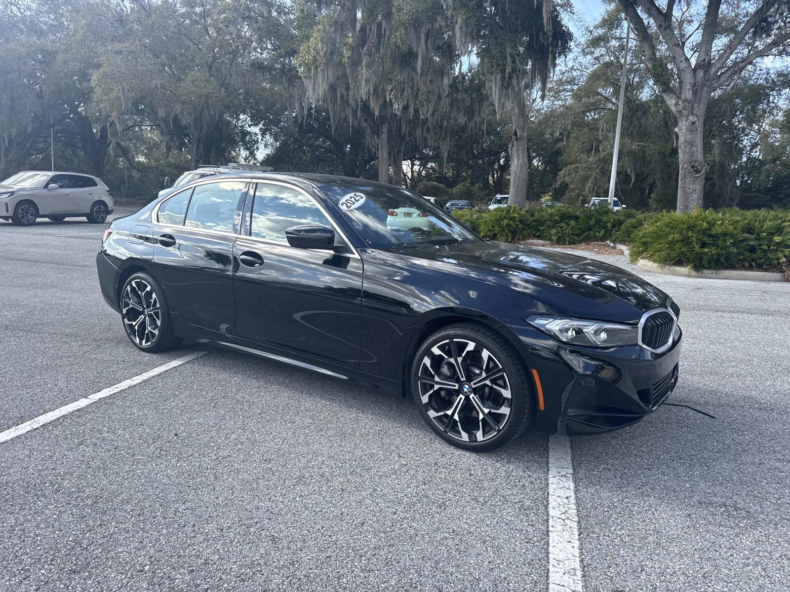 Certified 2025 BMW 330i 330i w/ Convenience Package image 2