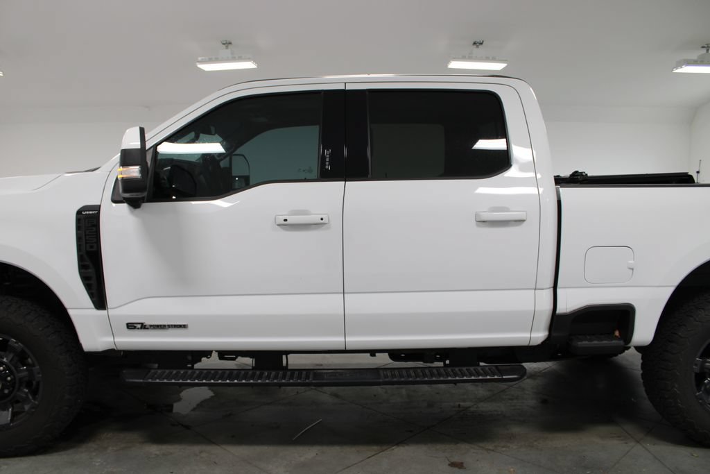 Used 2023 Ford F250 Lariat w/ Lariat Ultimate Package AWD/4WD image 6