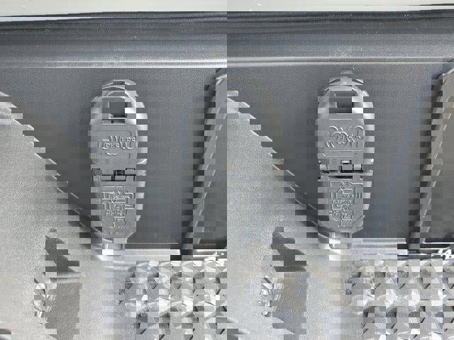 New 2026 GMC Canyon Elevation image 7