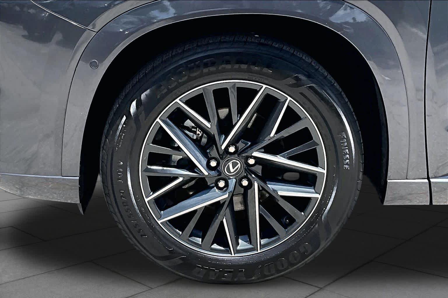 Used 2024 Lexus TX 350 FWD w/ Technology Package image 11