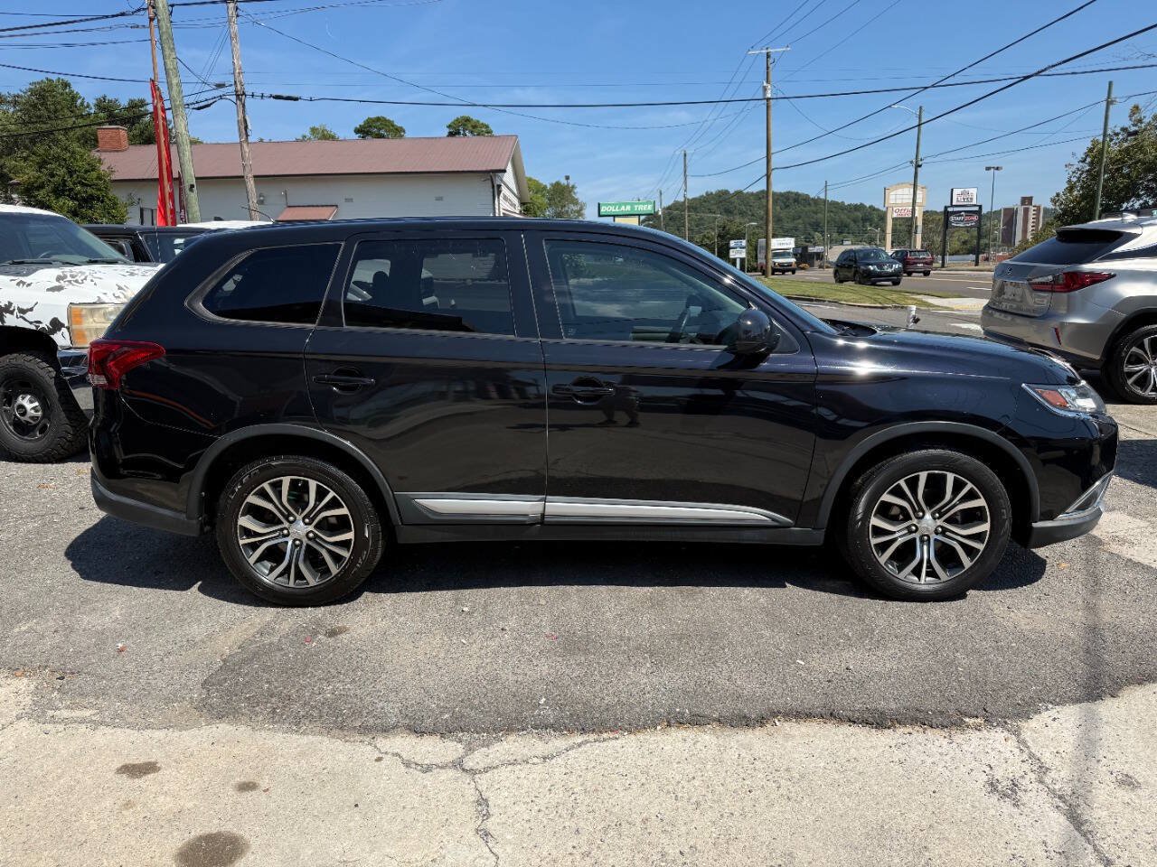 Used 2016 Mitsubishi Outlander ES FWD image 5
