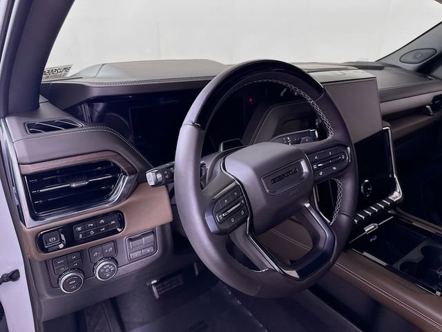 Used 2026 GMC Yukon XL Denali Ultimate image 9