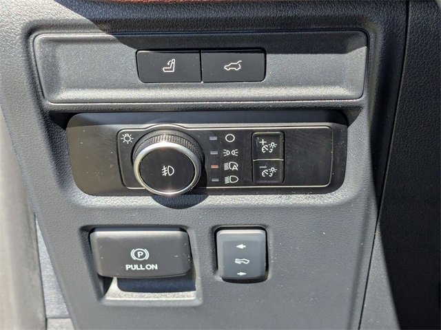 Used 2024 Ford Expedition Limited image 19