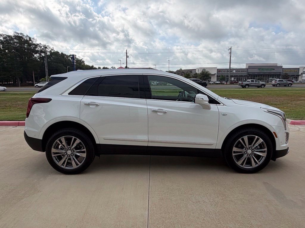 New 2026 Cadillac XT5 Premium Luxury w/ Driver Assist Package FWD image 7