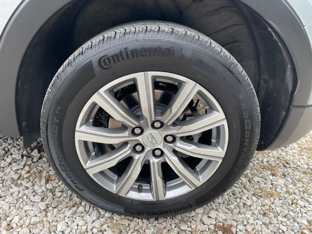 Certified 2023 Cadillac XT4 Sport w/ Cold Weather Package AWD/4WD image 20