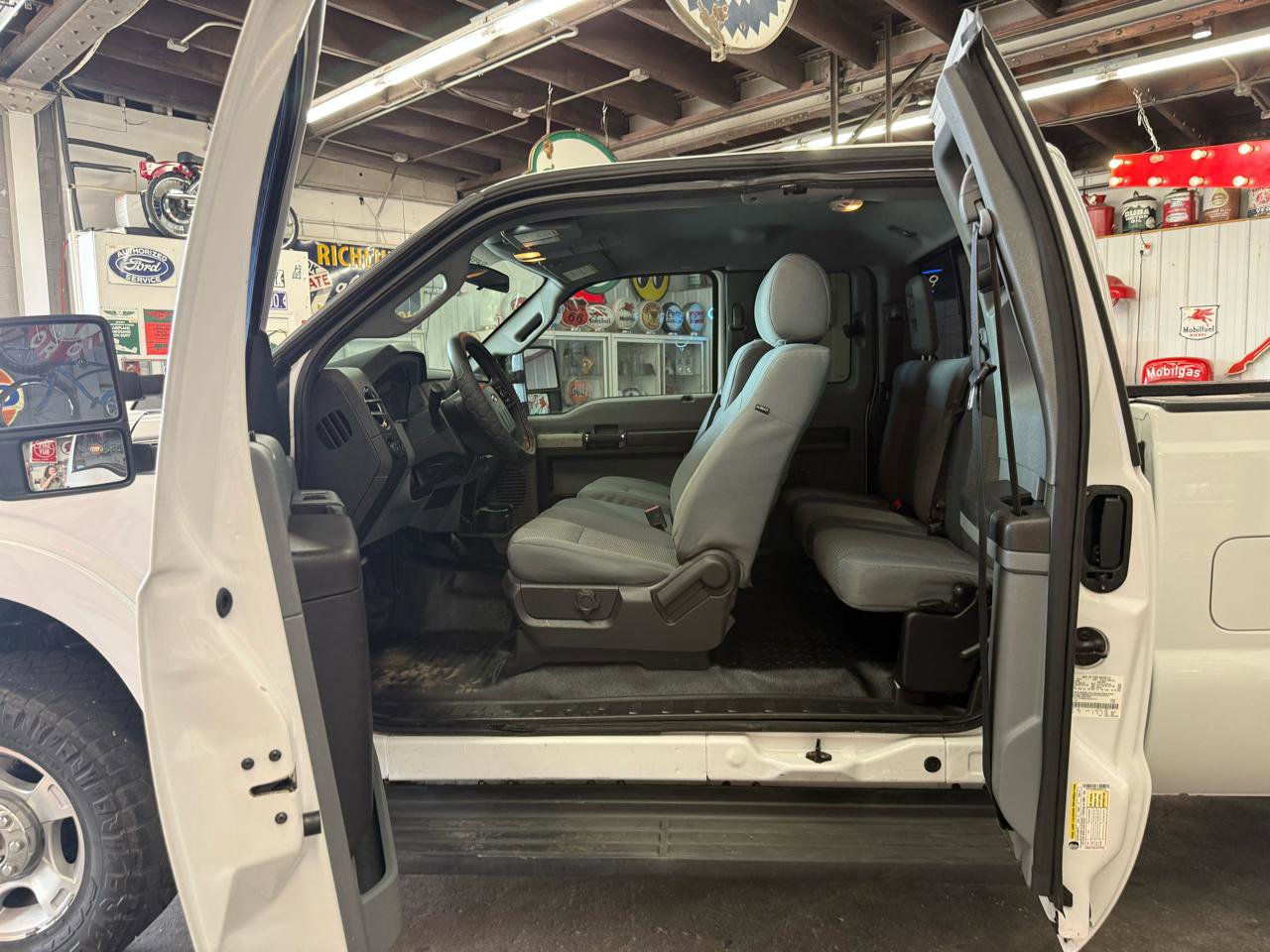 Used 2016 Ford F250 XLT image 17