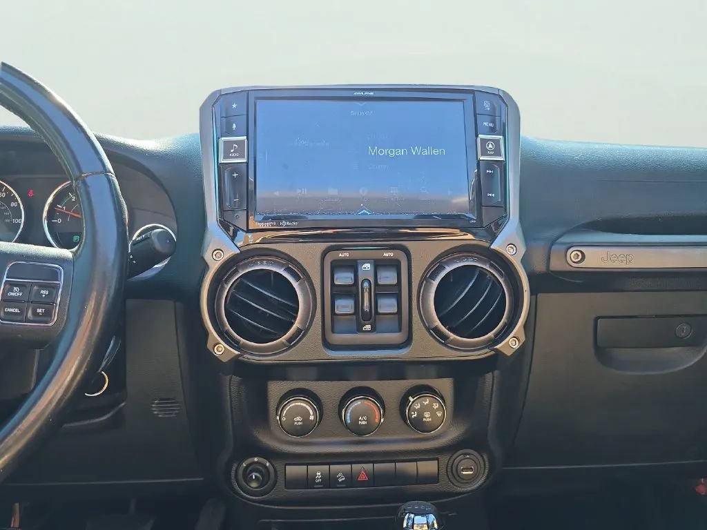 Used 2017 Jeep Wrangler Unlimited Sport w/ Quick Order Package 24S AWD/4WD image 16