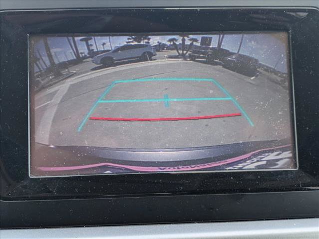Used 2019 Toyota Highlander LE FWD image 14