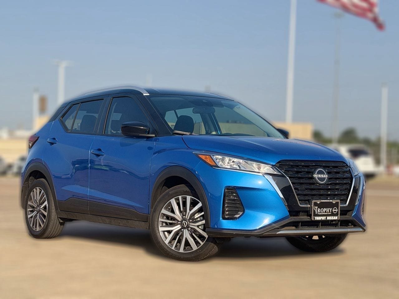 Certified 2024 Nissan Kicks SV FWD image 2