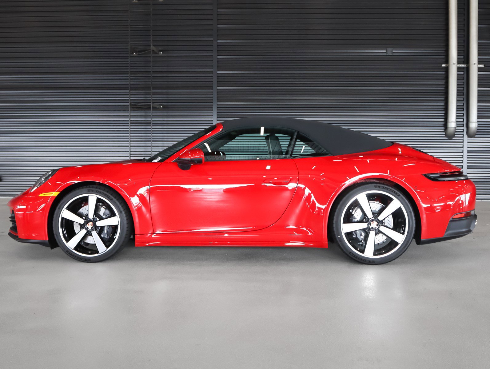 New 2026 Porsche 911 Carrera image 2