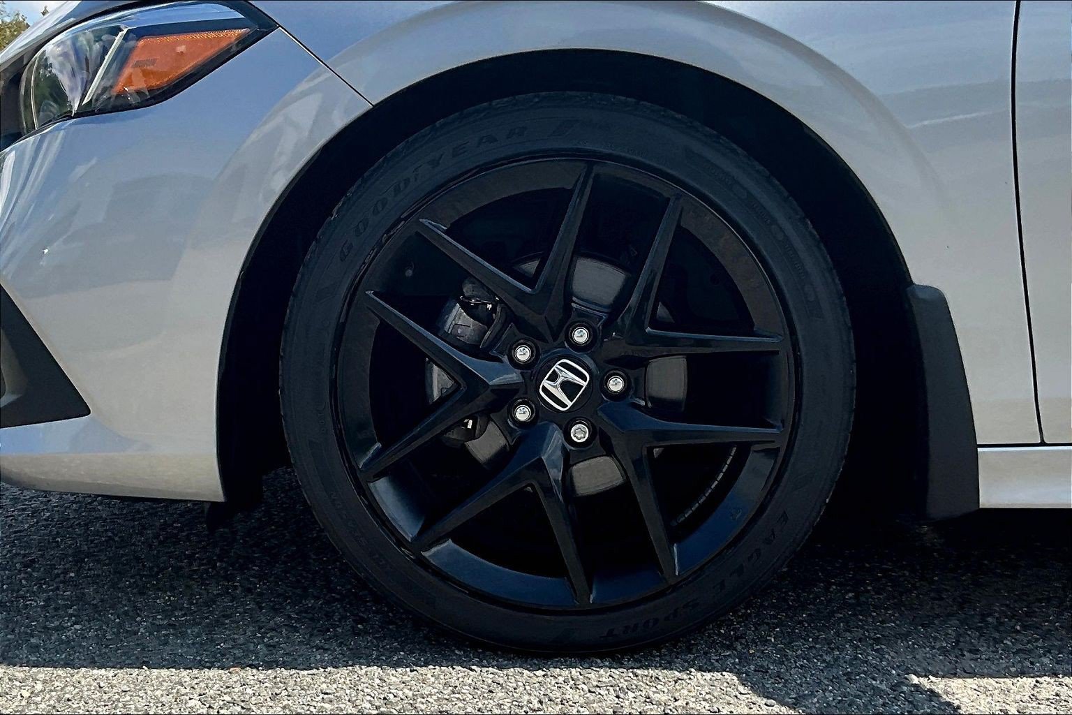Used 2023 Honda Civic Sport image 8