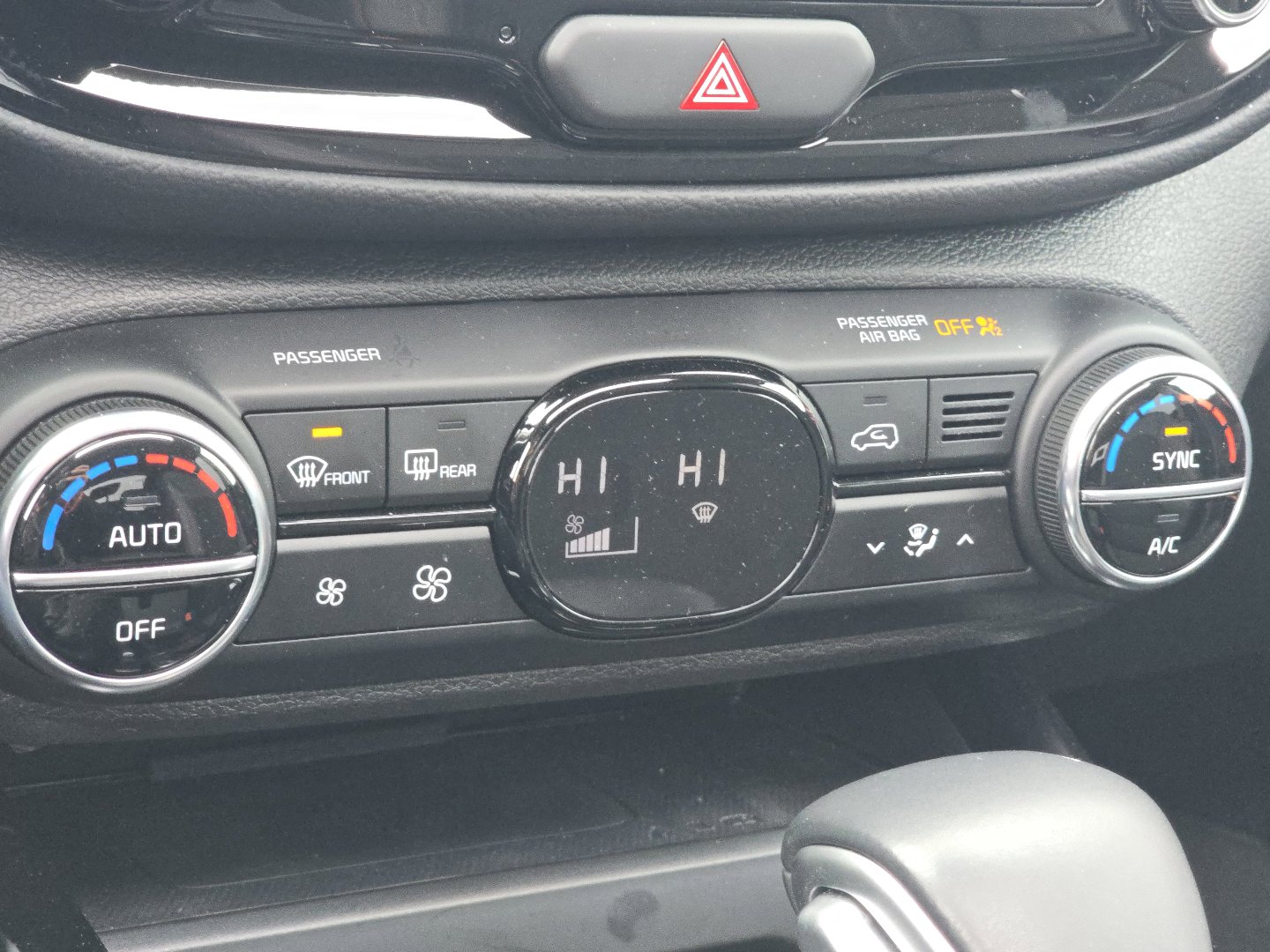 Used 2025 Kia Soul GT-Line image 33