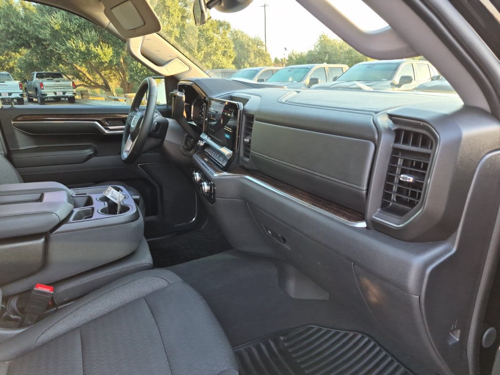 Used 2024 GMC Sierra 1500 Elevation RWD image 38