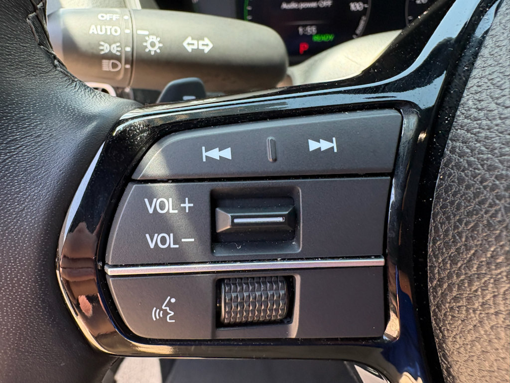 Used 2025 Honda Civic Sport Touring image 13