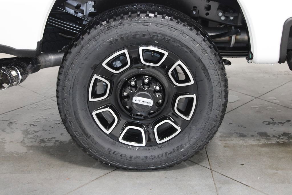 New 2026 Ford F250 Platinum image 18