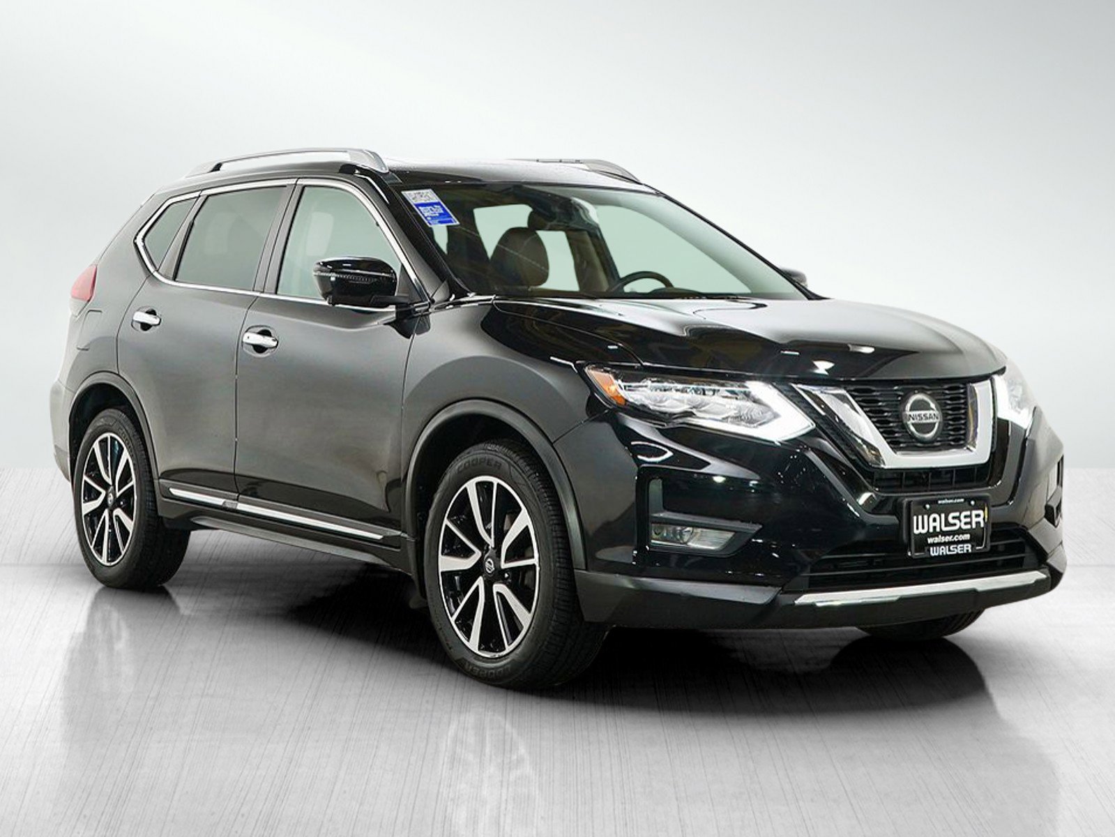 Used 2020 Nissan Rogue SL w/ Premium Package image 7