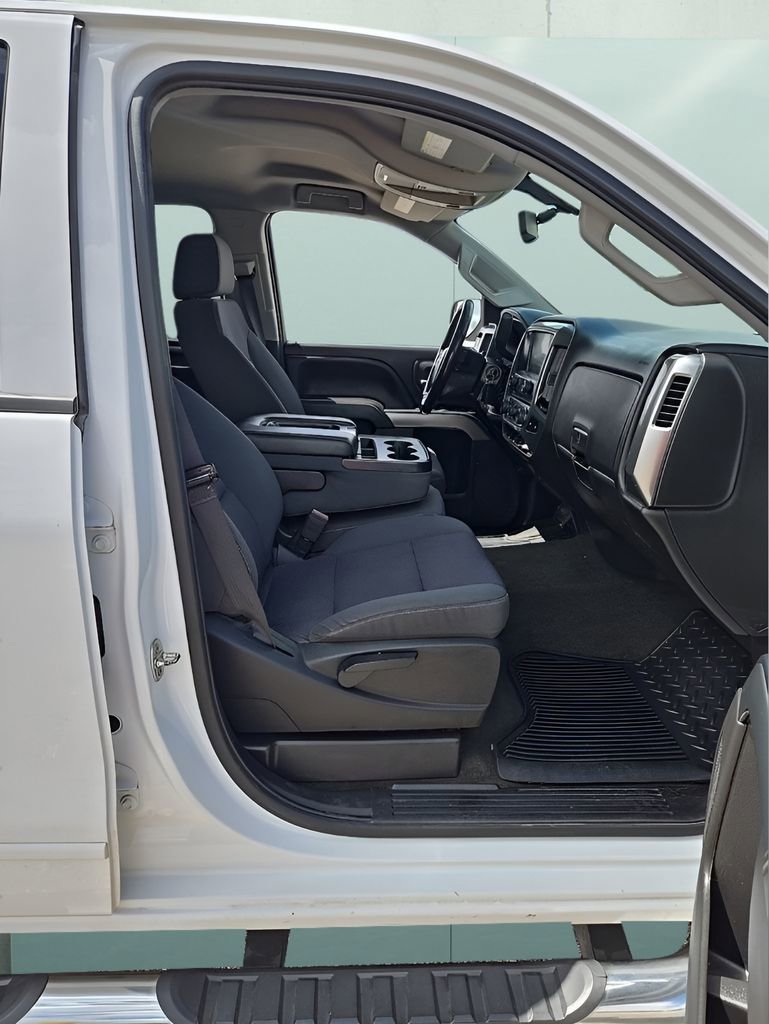 Used 2018 Chevrolet Silverado 2500 LT w/ True North Edition AWD/4WD image 19