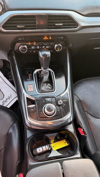 Used 2017 MAZDA CX-9 Touring image 16