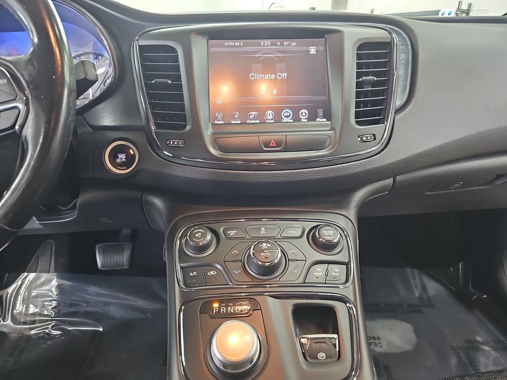 Used 2015 Chrysler 200 S w/ Navigation & Sound Group I FWD image 19
