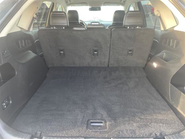 Used 2024 Ford Edge SEL image 12