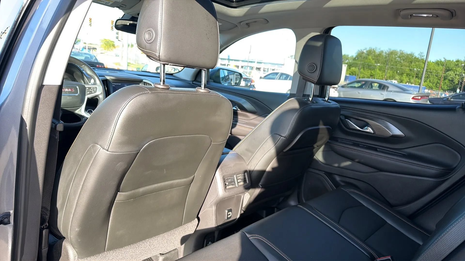 Used 2018 GMC Terrain SLT w/ Preferred Package AWD/4WD image 43