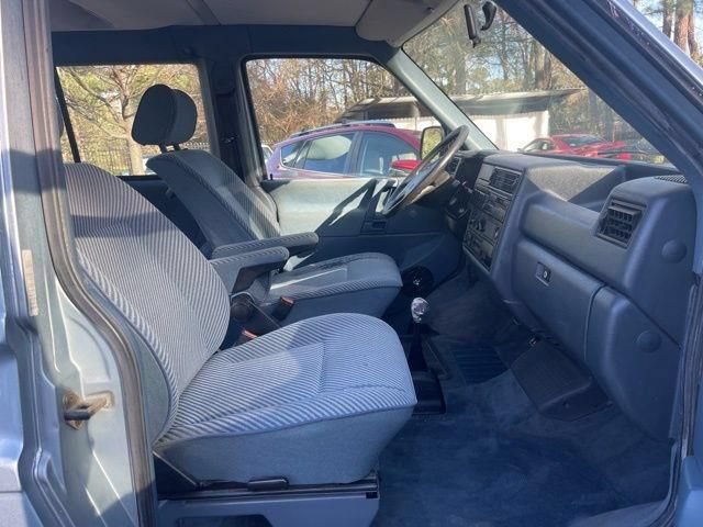 Used 1993 Volkswagen Eurovan GL FWD image 18