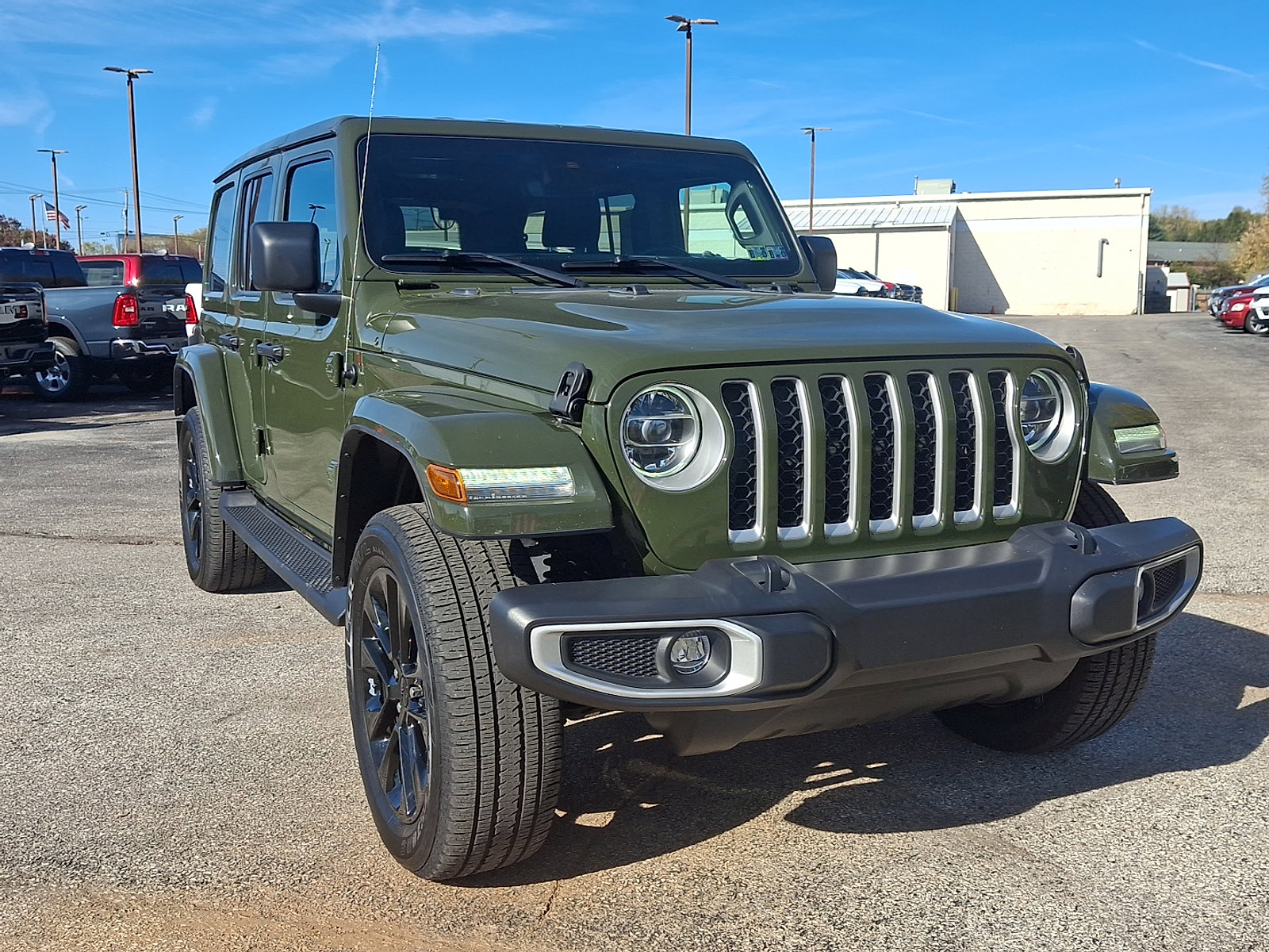 Used 2021 Jeep Wrangler Unlimited Sahara w/ Cold Weather Group image 3