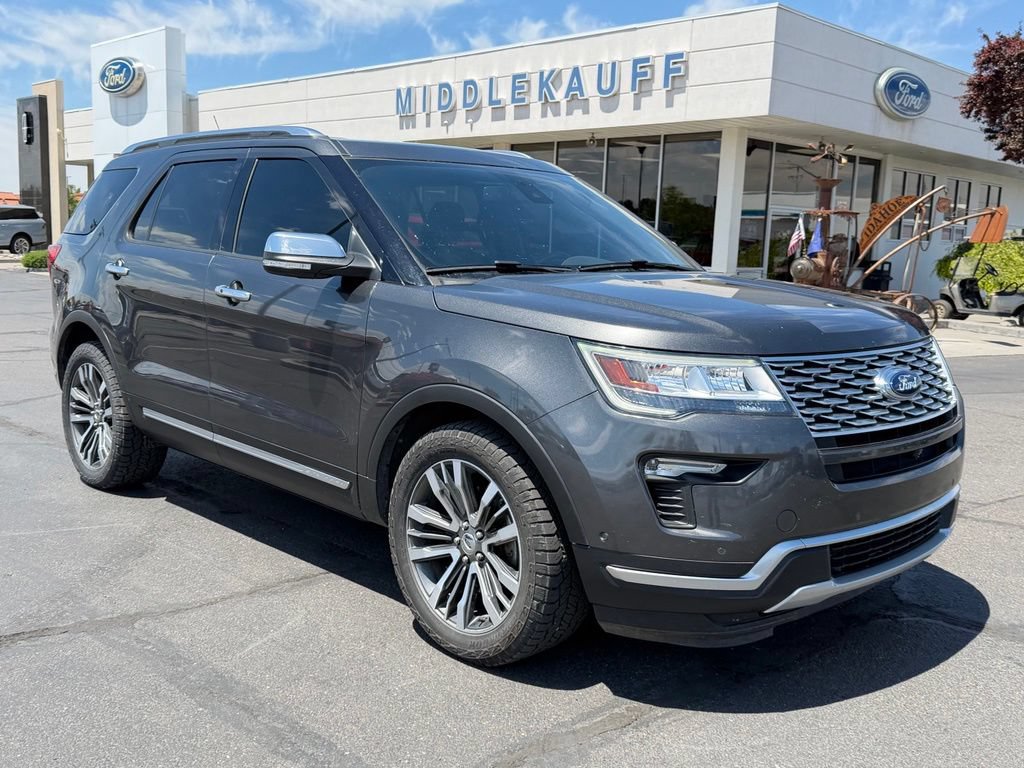 Used 2018 Ford Explorer Platinum AWD/4WD image 1