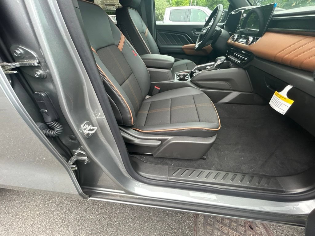 New 2026 GMC Canyon AT4 w/ Nightfall Essentials Package AWD/4WD image 61