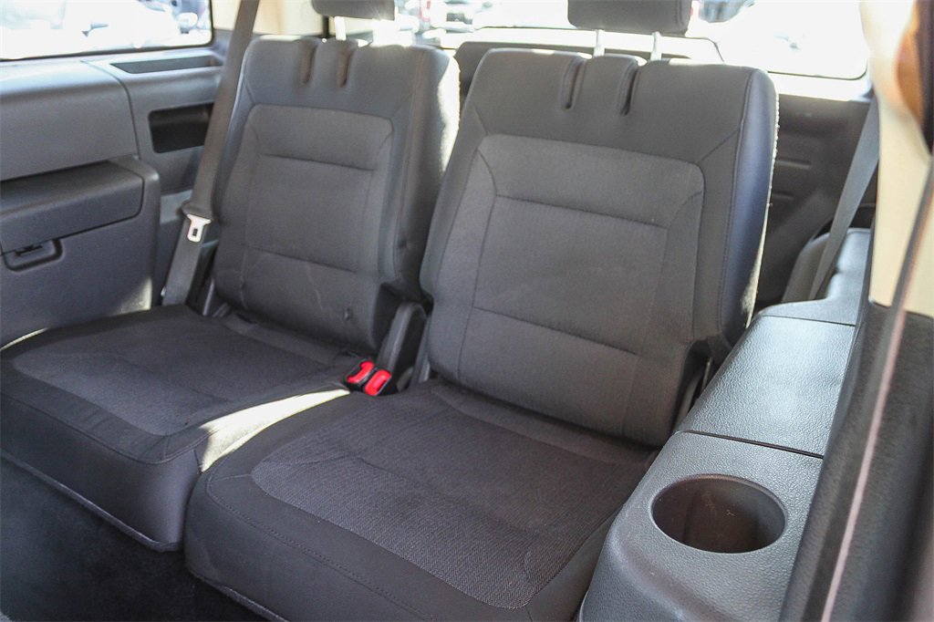 Used 2019 Ford Flex SE image 24