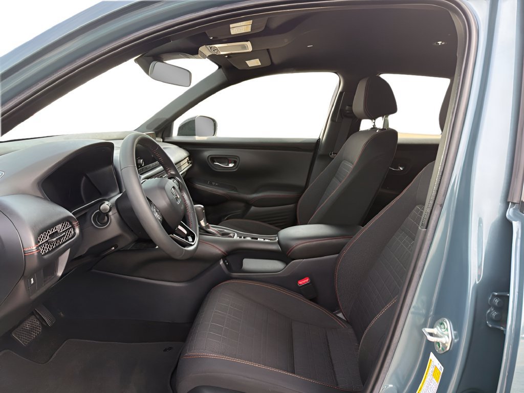 Used 2024 Honda HR-V Sport image 14