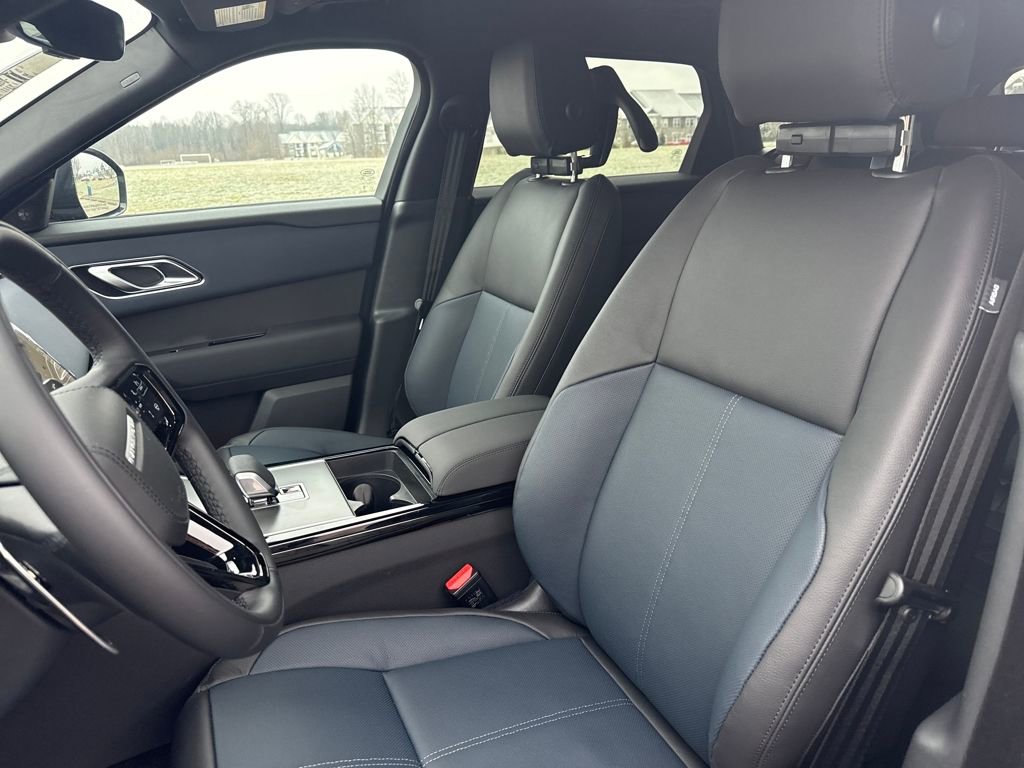 New 2026 Land Rover Range Rover Velar S AWD/4WD image 10