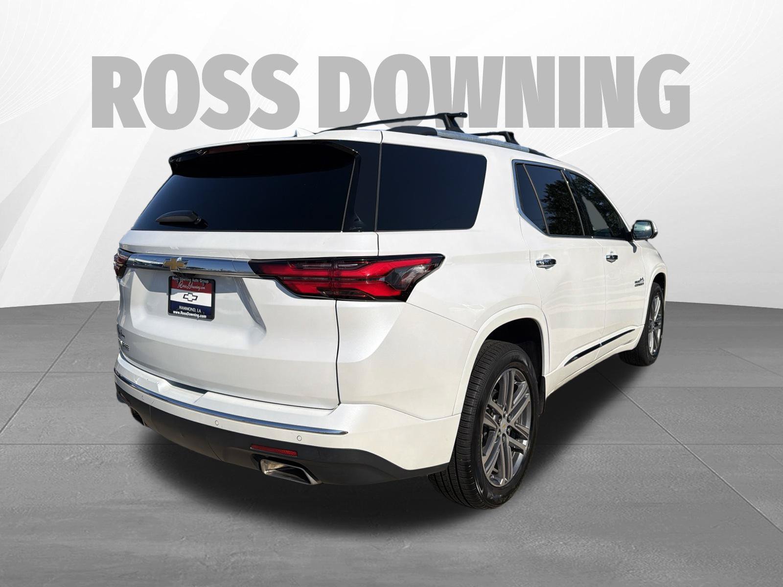 Used 2022 Chevrolet Traverse High Country FWD image 4