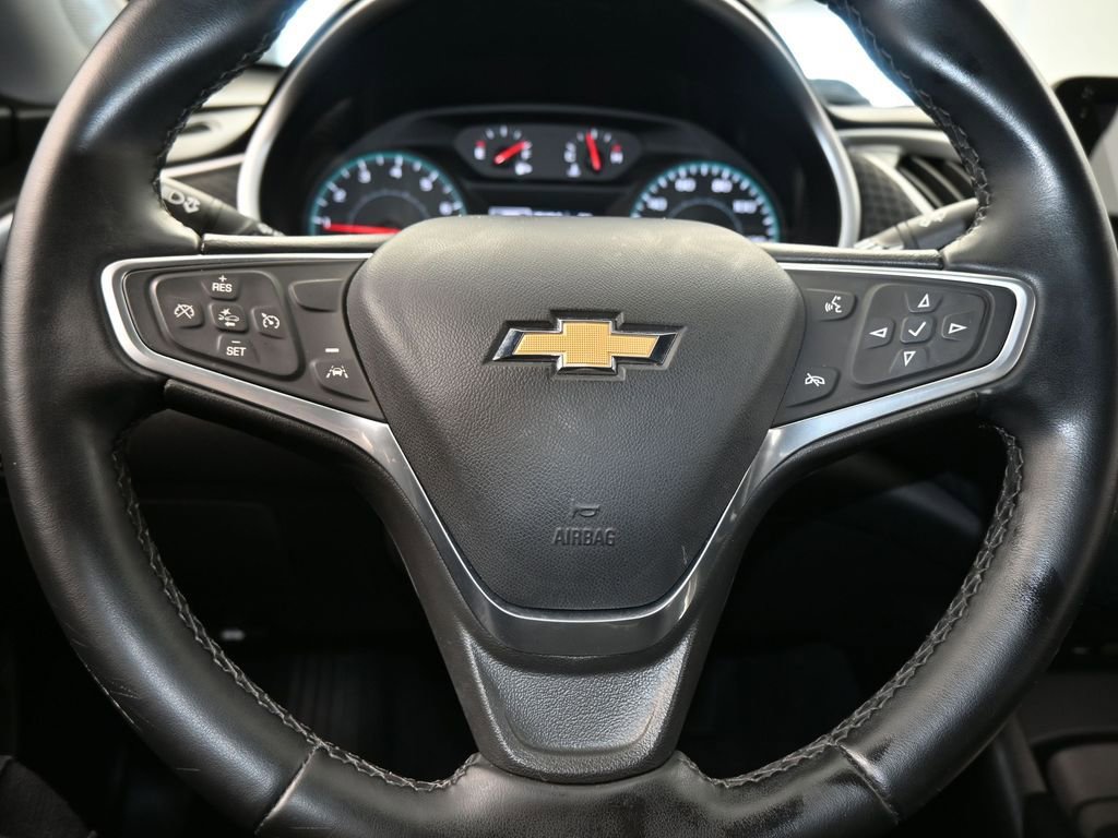 Used 2023 Chevrolet Malibu RS image 22