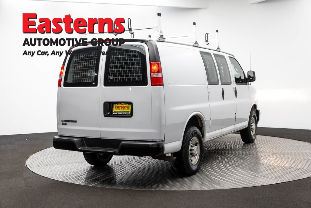 Used 2020 Chevrolet Express 2500 w/ Driver Convenience Package image 5