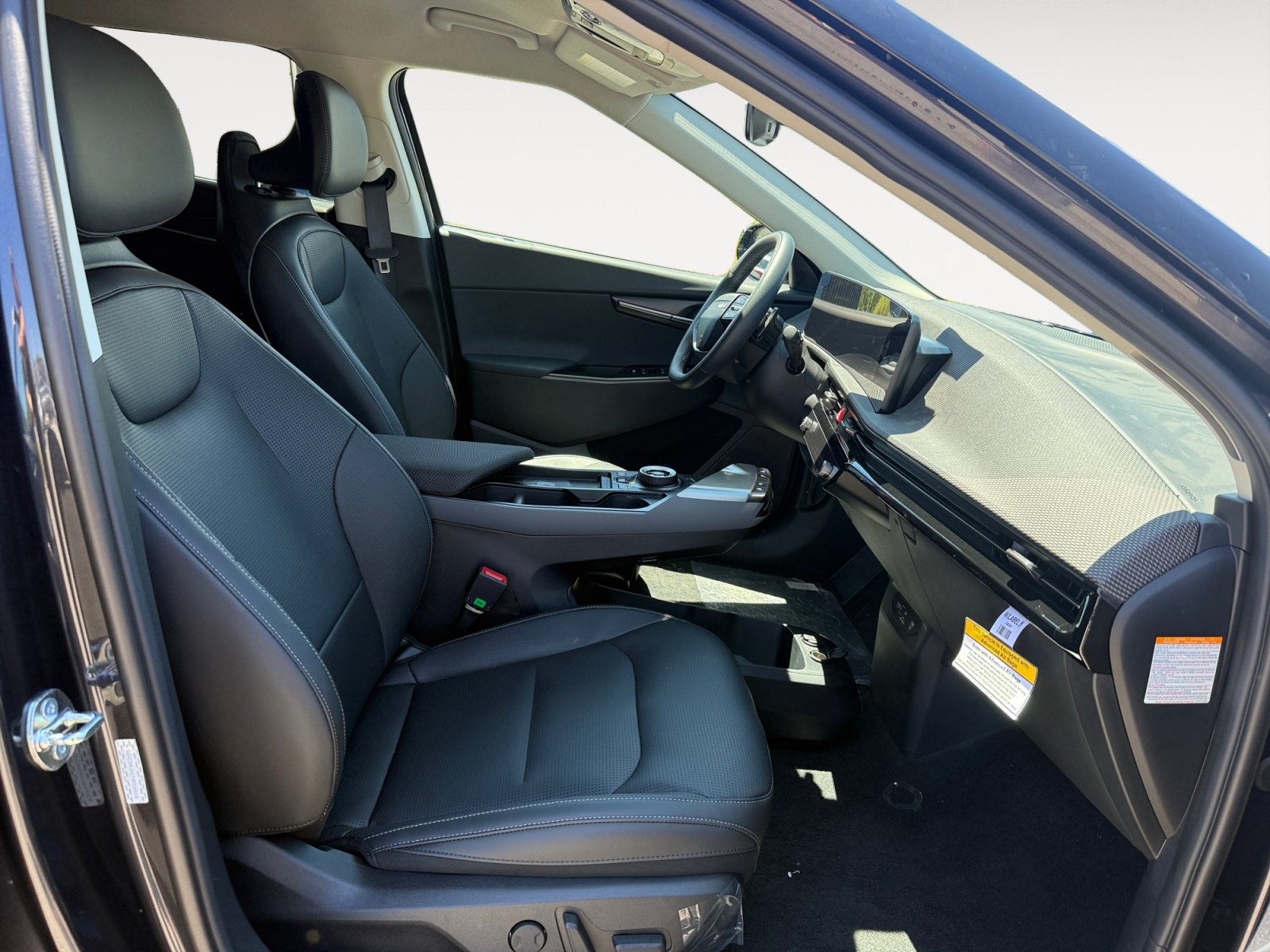 New 2026 Kia EV6 Wind RWD image 19