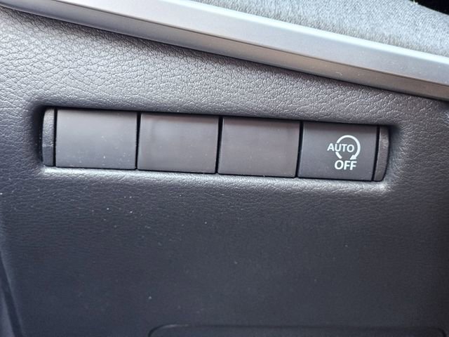 New 2026 Nissan Kicks SV w/ SV Premium Package image 19