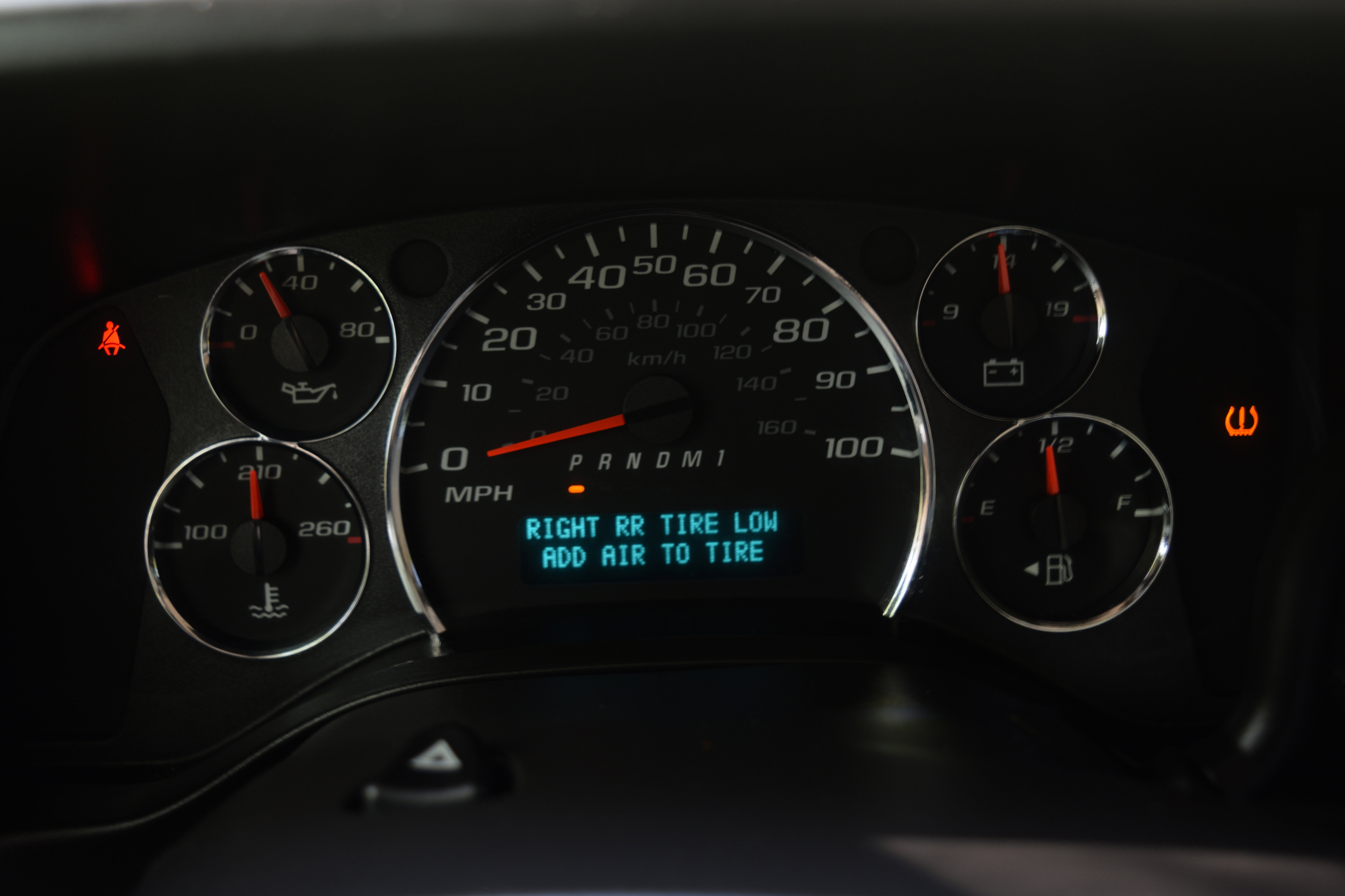 Used 2014 Chevrolet Express 3500 RWD image 3